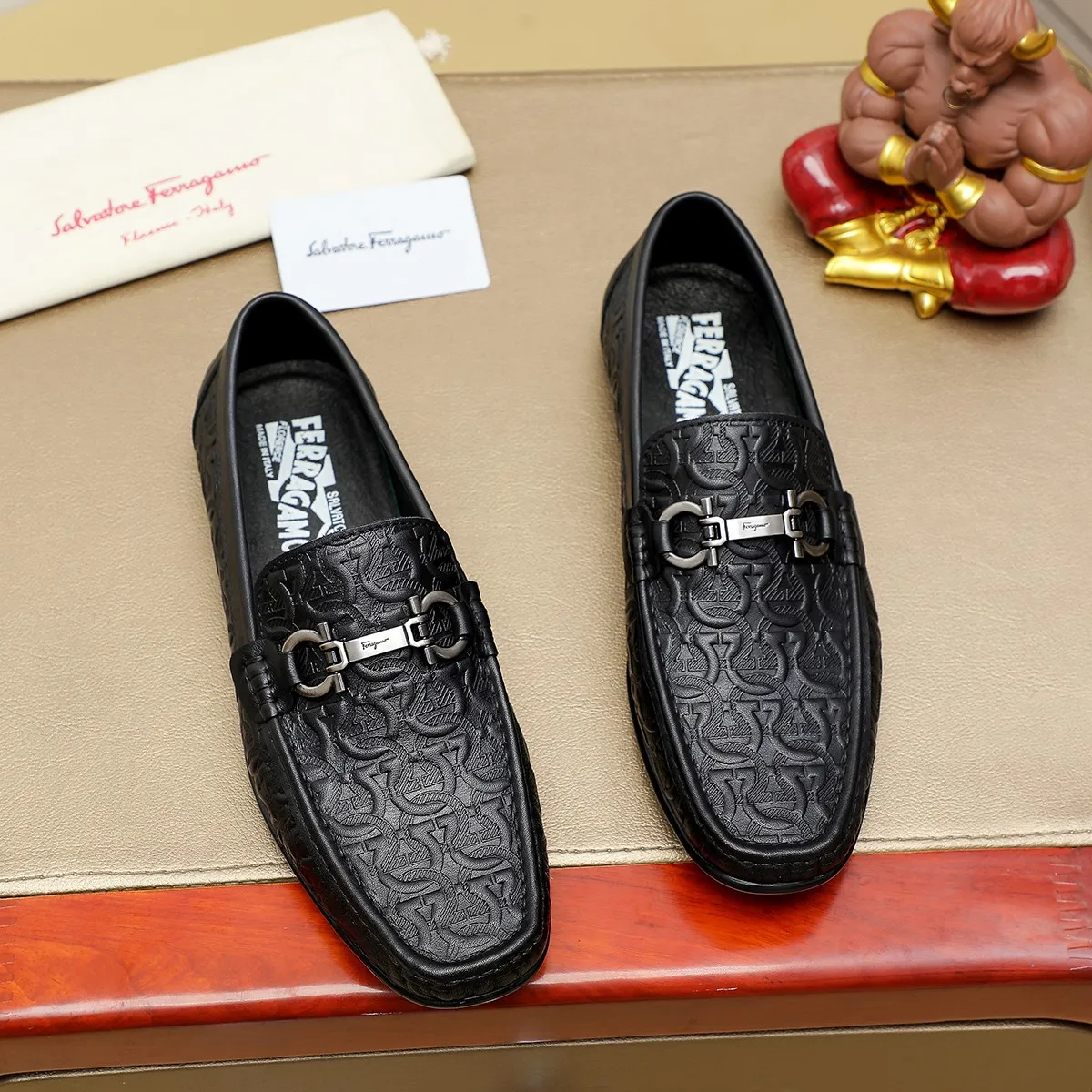 Men's shoes 💰360 🕷🕷【Ferragamo】Ferragamo Popular fashionable casual slip-on shoes🇨🇳Official website counter 1:1 production, original mold opening💯Good quality visible, imported high-end first-layer calfskin, luxurious pigskin lining🌿Very clear texture, high-quality waterproof, non-slip and wear-resistant outsole🎋High quality and low price, truly handmade🍓Color, code number 38-45